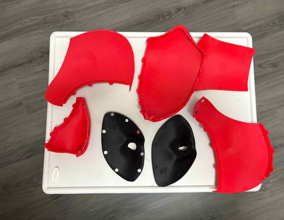 Deadpool-inspired helmet